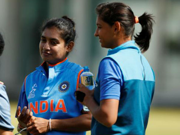 నవంబర్ 30తో ముగియనున్న కోచ్ పదవి