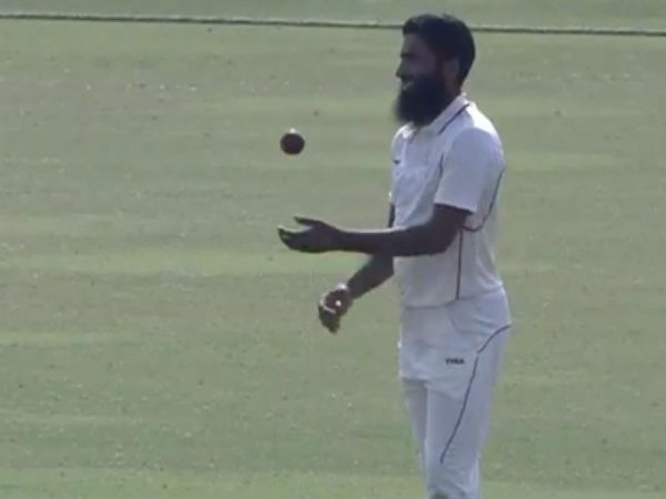 మ్యాచ్ గమనాన్నే వేసిన ముదస్సర్