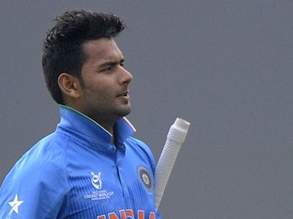 భారత్‌ జట్టులో కీపర్‌ రిషబ్‌ పంత్‌నే 