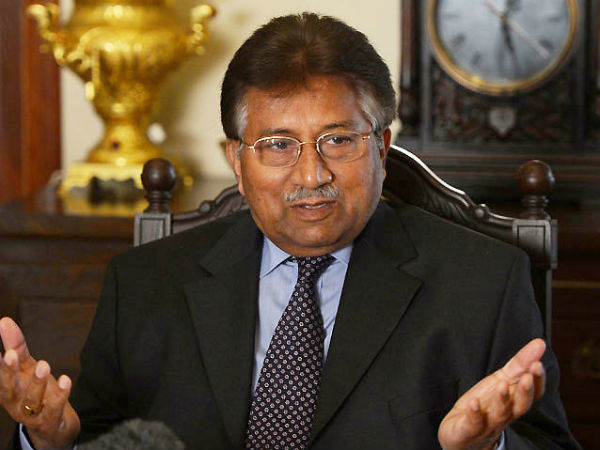 ధోని ఆటతీరుకు ముగ్ధుడైన ముషారఫ్