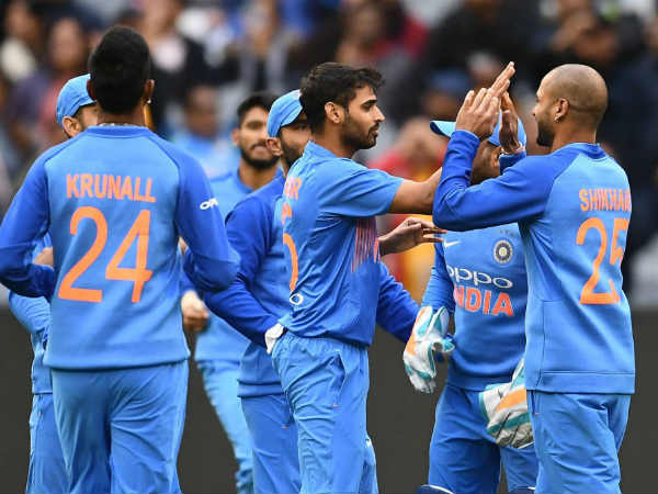  7 ఓవర్లు ముగిసే సరికి 41/4తో నిలిచిన ఆసీస్‌