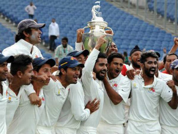  గ్రూప్‌-బిలో హైదరాబాద్‌, ఆంధ్ర జట్లు