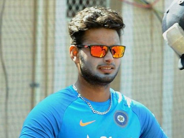 రిషబ్ పంత్‌ని వికెట్ కీపర్‌గా జట్టులోకి