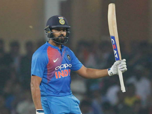 87 మ్యాచ్‌లాడిన రోహిత్ 2,207 పరుగులు 