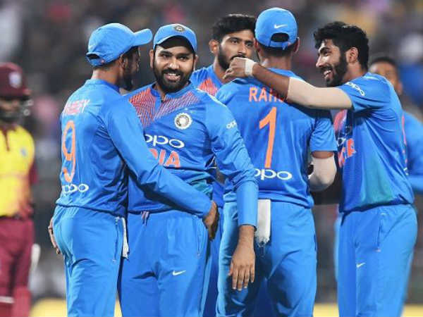 12సిరీస్‌లు ఆడి పదకొండింటిలో విజేతగా 