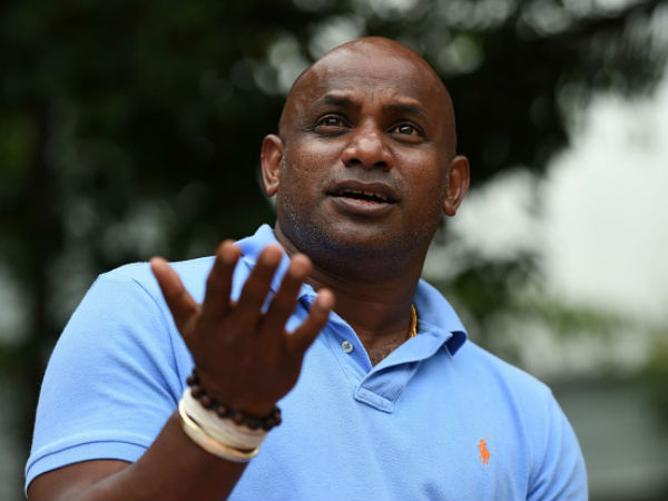 తక్కువ ధరకే కోట్ల విలువైన వక్కలు దిగుమతి