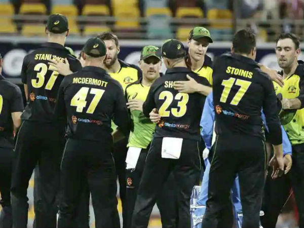 నాలుగో స్థానంలో బ్యాటింగ్‌కు వచ్చిన కేఎల్ రాహుల్