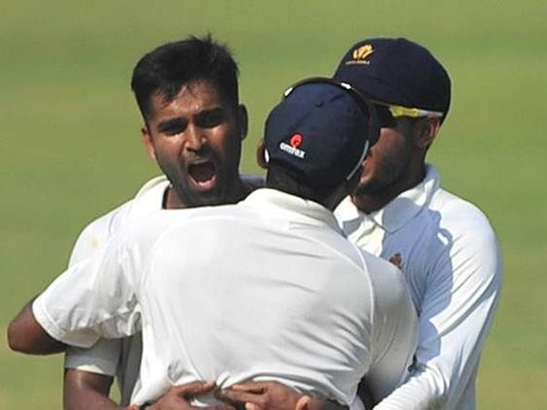 వినయ్ కుమార్