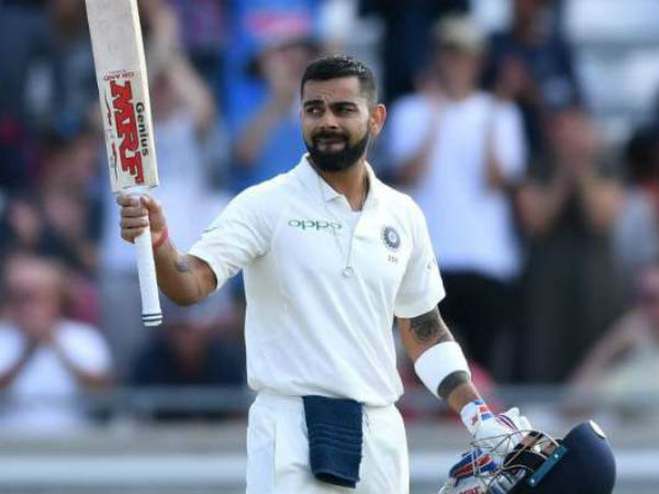 విరాట్ కోహ్లీ (6 డబుల్ సెంచరీలు)