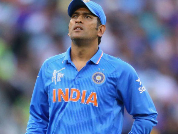 ధోని ఫామ్‌ గురించి ఆందోళన అవసరం లేదు