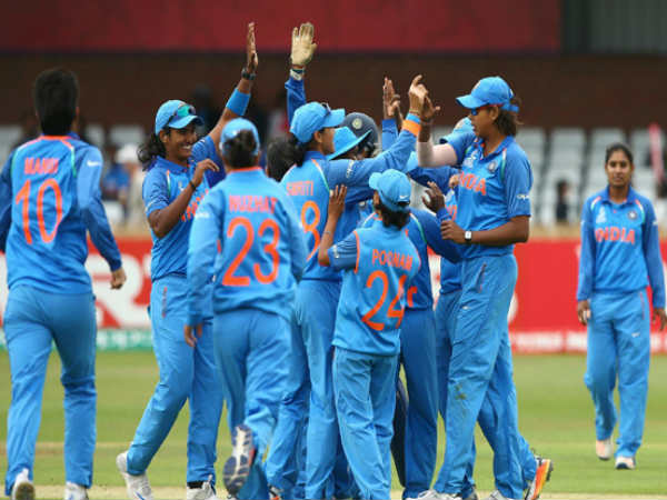 బౌలర్లు చక్కగా రాణించి 160పరుగులకే 