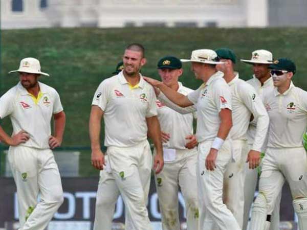 బలహీనంగా కనిపిస్తోన్న ఆస్ట్రేలియా 