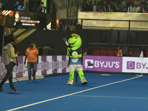  గోల్ కాకుండా నిలువరించిన చార్టర్