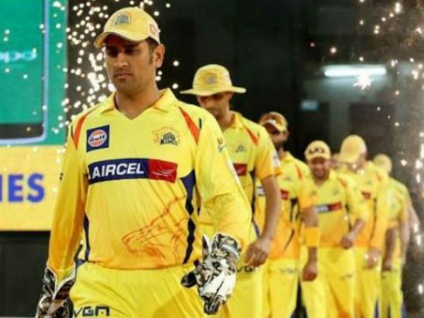 మూడో ఐపీఎల్ ట్రోఫీని సొంతం చేసుకున్న చెన్నై