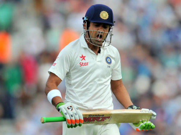 మోసపూరితంగా వ్యవహరించారని మోసపూరితంగా వ్యవహరించారని