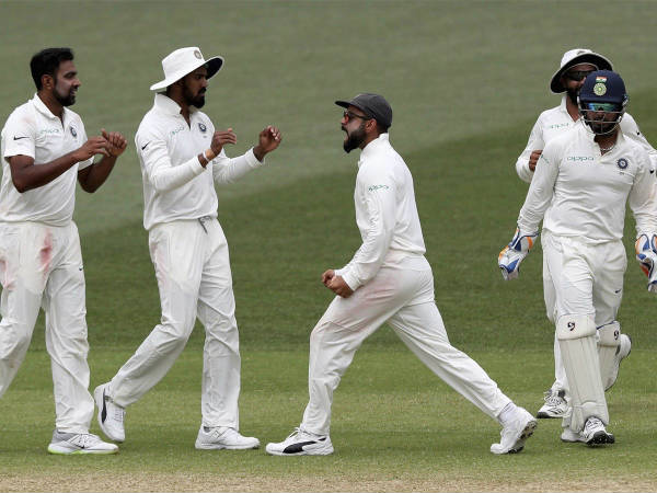  విదేశాల్లో మూడు టెస్ట్‌ల్లో గెలువడం ఇదే మొదటిసారి 