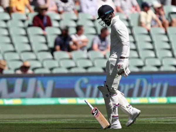 క్రీజులో కుదురుకోనివ్వని షాట్ సెలక్షన్స్ క్రీజులో కుదురుకోనివ్వని షాట్ సెలక్షన్స్