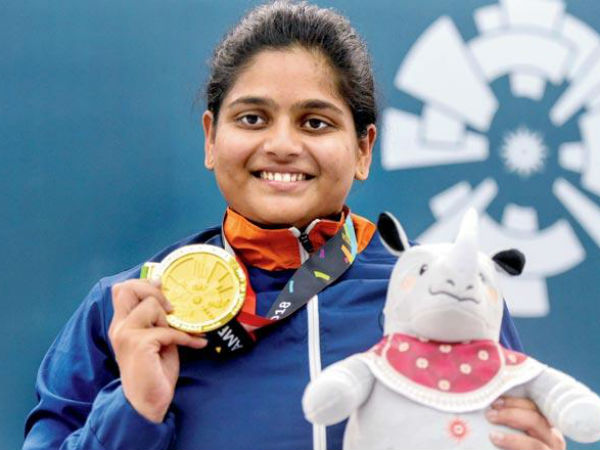 తొలి భారత మహిళా షూటర్‌గా రాహీ సర్నోబత్