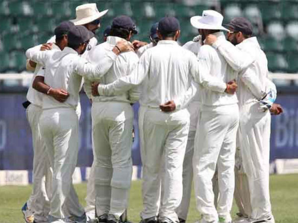 కోహ్లీ టాస్‌ గెలిచిన సందర్భంలో