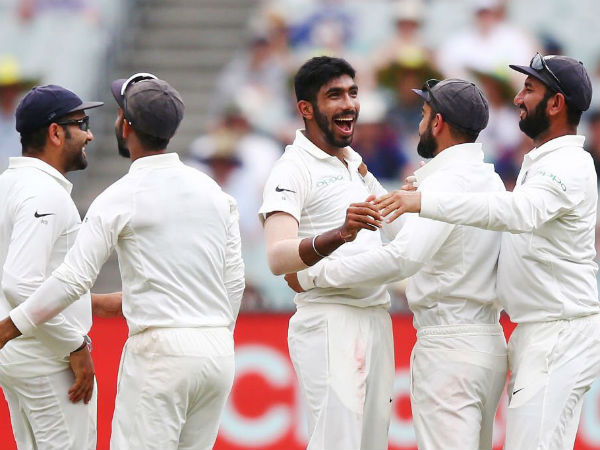 257 వికెట్లు పడగొట్టి 39 ఏళ్ల రికార్డు 257 వికెట్లు పడగొట్టి 39 ఏళ్ల రికార్డు