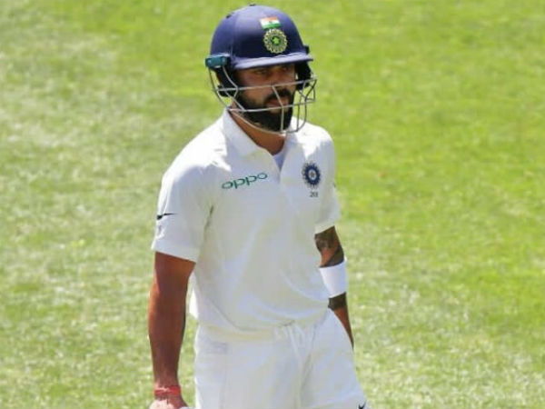 31వ ఓవర్లో నాథన్ బౌలింగ్లో ఔట్ 31వ ఓవర్లో నాథన్ బౌలింగ్లో ఔట్