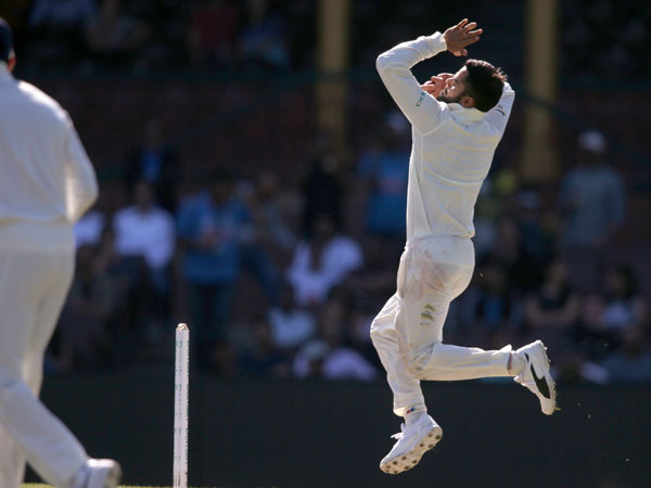 4 సెంచరీలు బాదేసి 694 పరుగులు 4 సెంచరీలు బాదేసి 694 పరుగులు