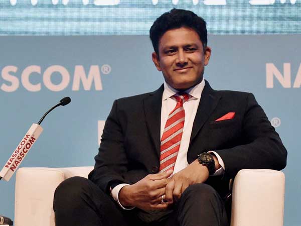 అందరి దృష్టిపైనే