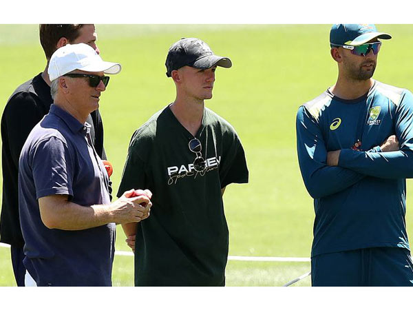 సౌత్‌వేల్స్ తరఫున ఆడుతోన్న ఆస్టిన్ వా