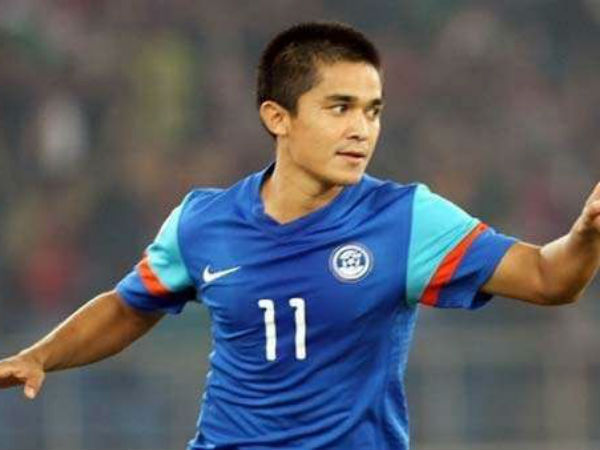 మెస్సీని దాటేసిన సునీల్ చెత్రి