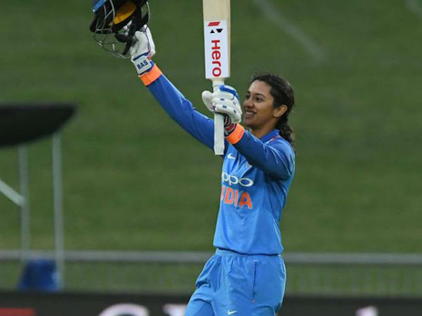 మంధాన హాఫ్ సెంచరీ