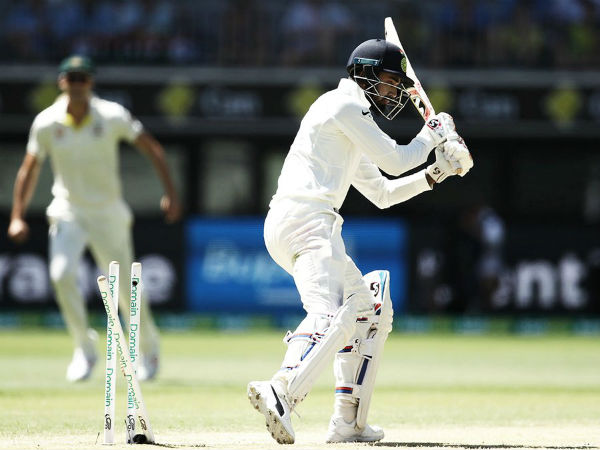 హేజిల్‌వుడ్ బౌలింగ్‌లోనే రాహుల్ నాలుగో సారి 