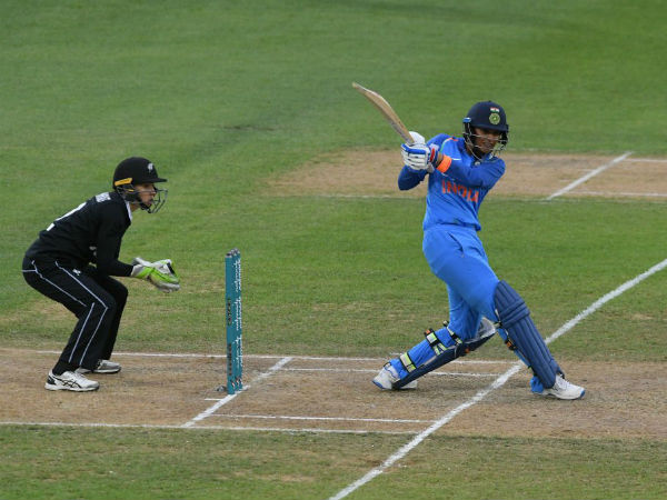 63 పరుగులతో నౌటౌట్‌గా