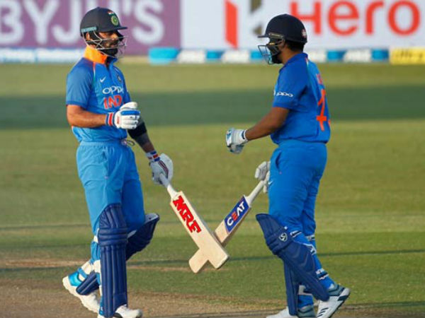 హాఫ్ సెంచరీలతో రాణించిన రోహిత్, కోహ్లీ