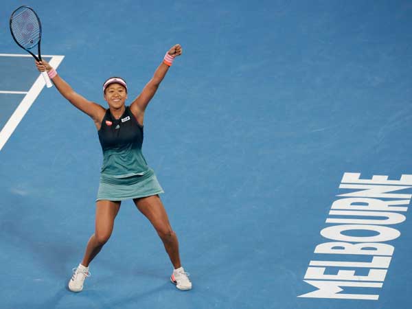 అనవసరపు తప్పిదాలు చేసిన ఒసాకా