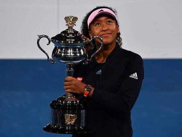 మూడో సెట్‌లో అవకాశం ఇవ్వని ఒసాకా