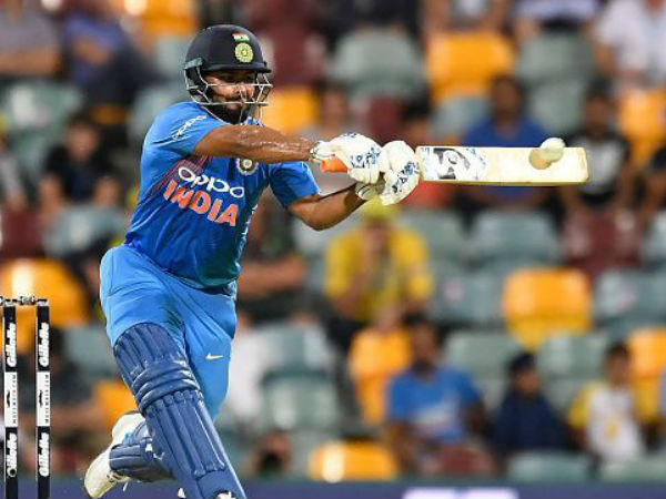 బంతిని స్టైక్‌ చేసే విధానం