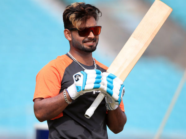 సిడ్నీ టెస్టులో సెంచరీ