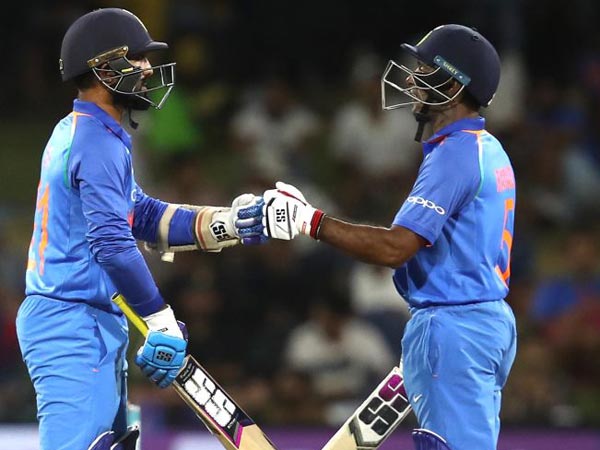 చివర్లో రాణించిన రాయుడు-కార్తీక్ జోడీ