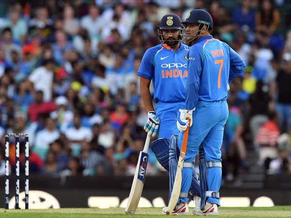 ధోనీతో కలిసి నాలుగో వికెట్‌కు 137 పరుగులు