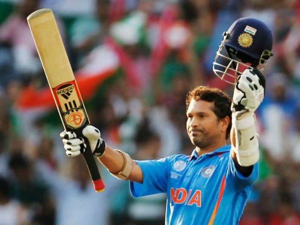 అగ్రస్థానంలో సచిన్ 