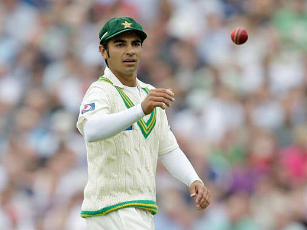 అప్పటి జట్టు కెప్టెన్‌గా సల్మాన్ భట్