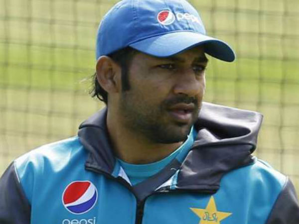 సర్ఫరాజ్ వ్యాఖ్యల పట్ల సర్వత్రా విమర్శలు