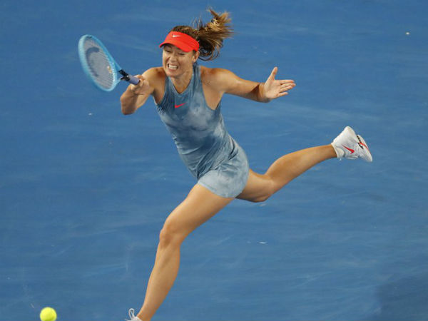 మూడోరౌండ్‌లో షరపోవా, వోజ్నియాకి