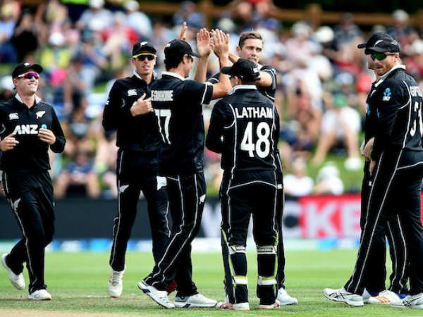 బంగ్లాకు భారీ విజయ లక్ష్యం