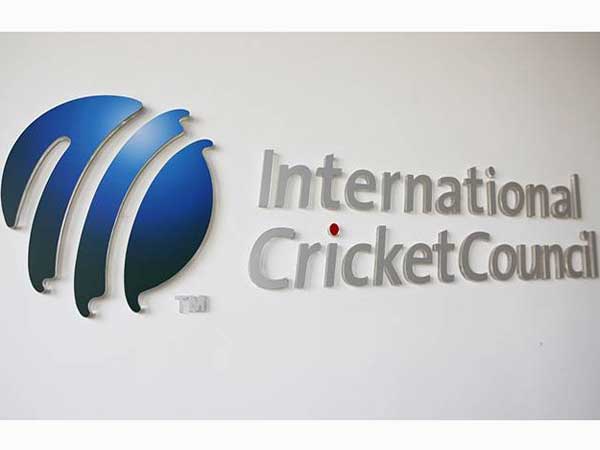 కేంద్ర ప్రభుత్వం ఆదేశాల మేరకు నడుచుకుంటాం