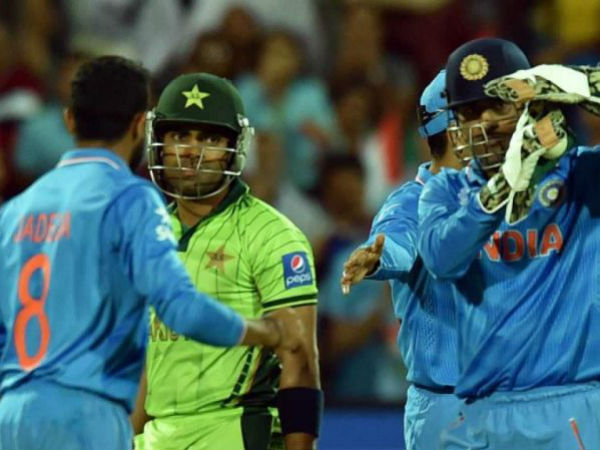 వరల్డ్‌‌కప్‌లో పాకిస్థాన్‌తో భారత్ ఆడకూడదు