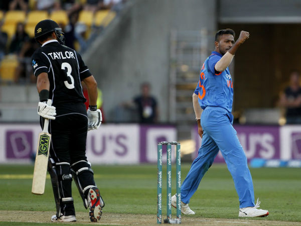 ఐదో వికెట్‌కు 67 పరుగుల భాగస్వామ్యం