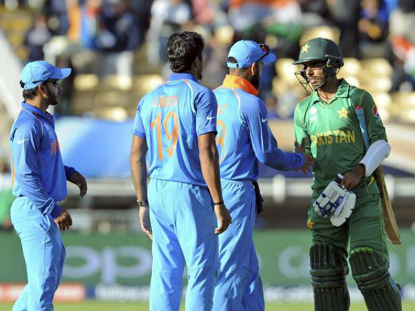 అందుబాటులో 25వేల టిక్కెట్లే 