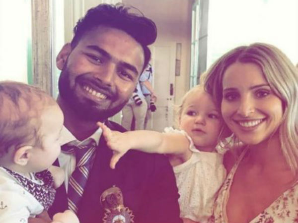 బేబి సిట్టర్ సోషల్ మీడియాలో వైరల్