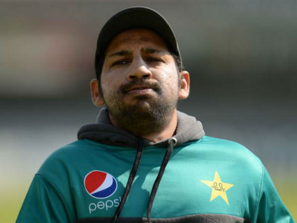 ఓ ఆటగాడు ఎనిమిది అయోగ్యత పాయింట్లు పొందితే